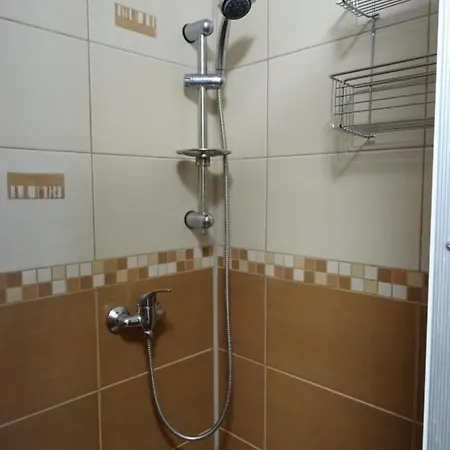 Rekreacny Dom Tyrkys * פופראד